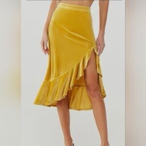 Forever 21 Asymmetrical Yellow Skirt